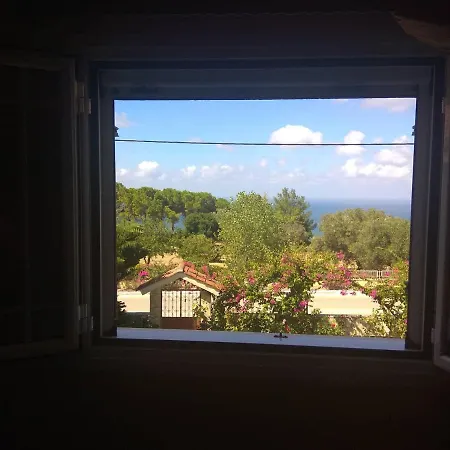 Lefki * Lakithra