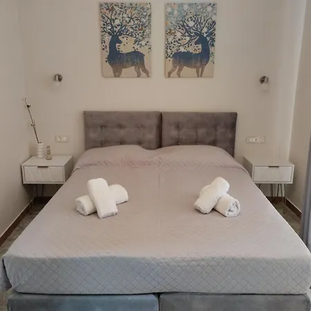 Apartment Lefki