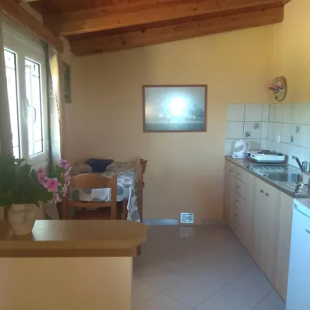 Lefki * Λακήθρα